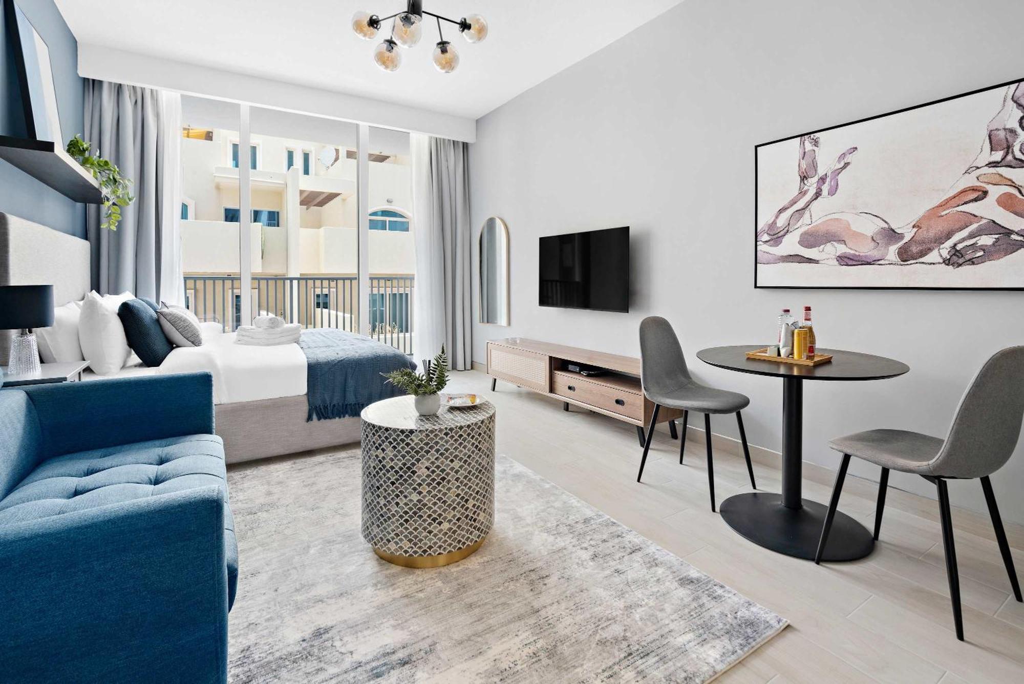 Silkhaus New Furnished In Jvc, Luma 21 *