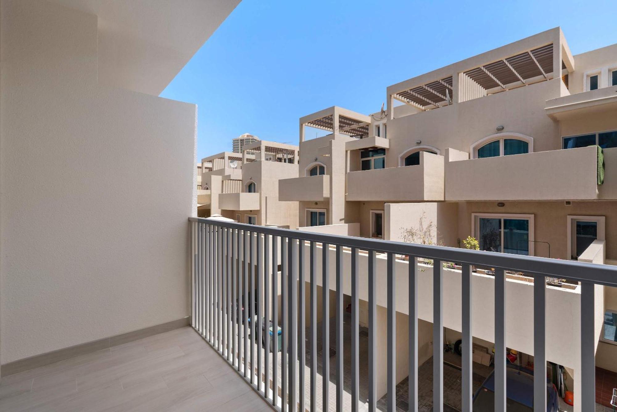 Apartment Silkhaus New Furnished In Jvc, Luma 21